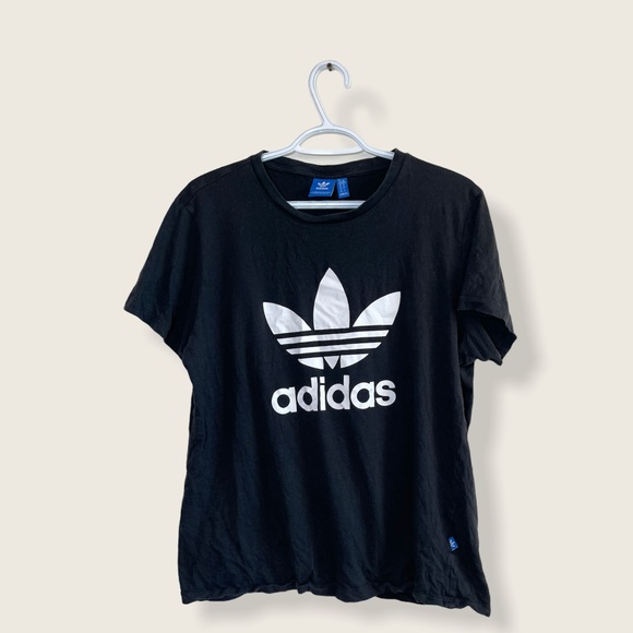 Adidas Black tshirt - Picture 1 of 3